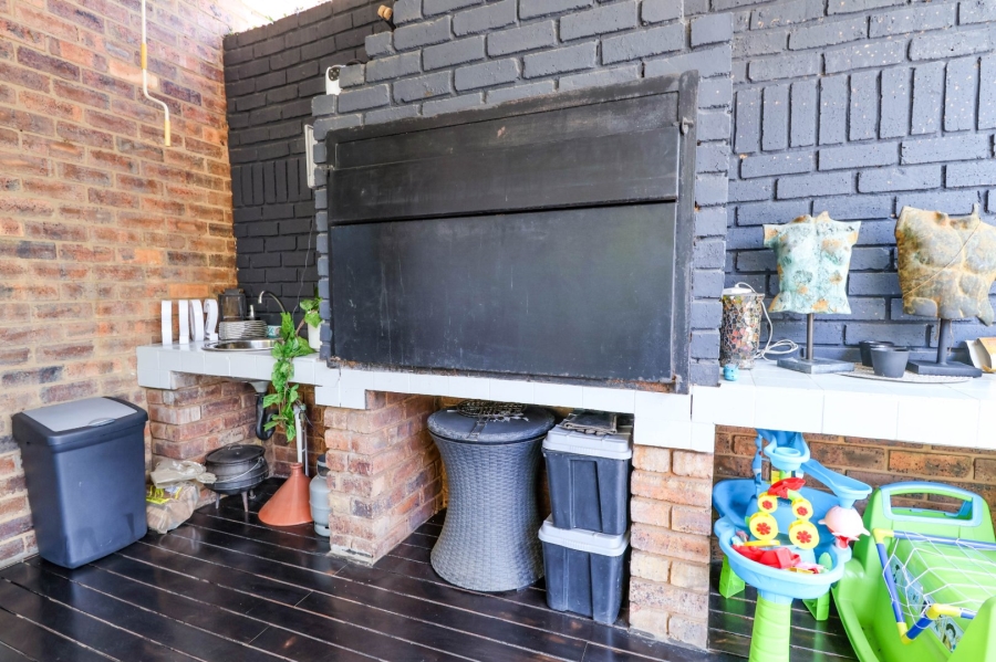 3 Bedroom Property for Sale in Hazelwood Gauteng