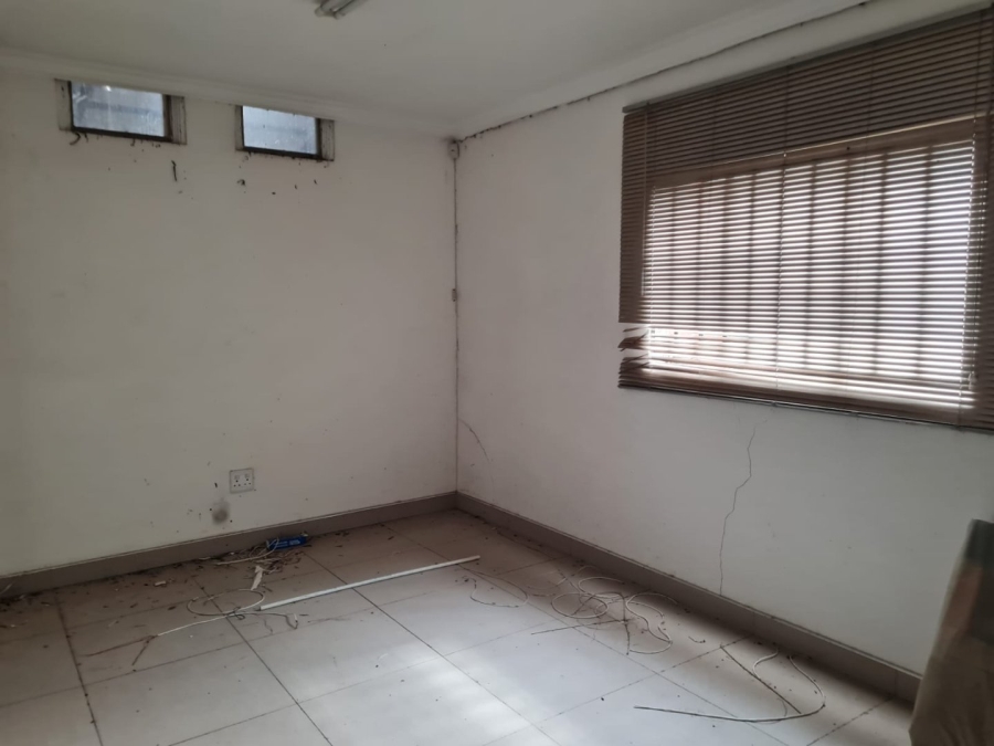 Commercial Property for Sale in Zakariyya Park Gauteng