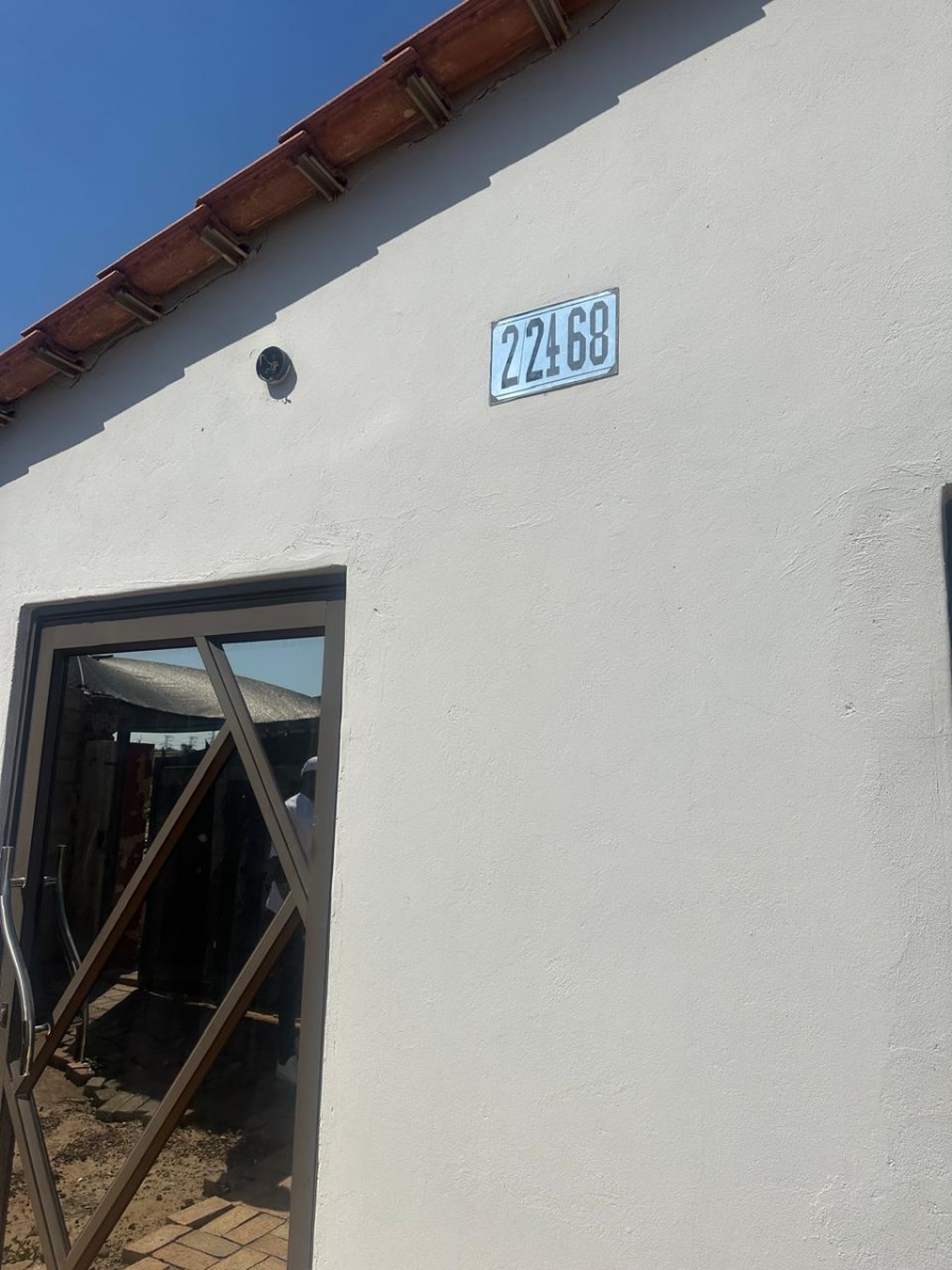 2 Bedroom Property for Sale in Lotus Gardens Gauteng