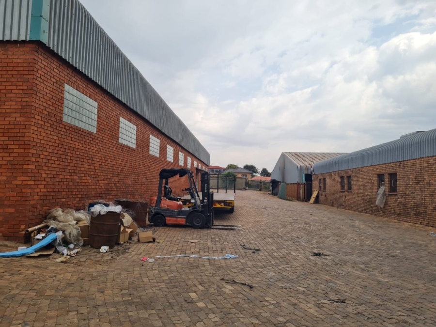Commercial Property for Sale in Zakariyya Park Gauteng