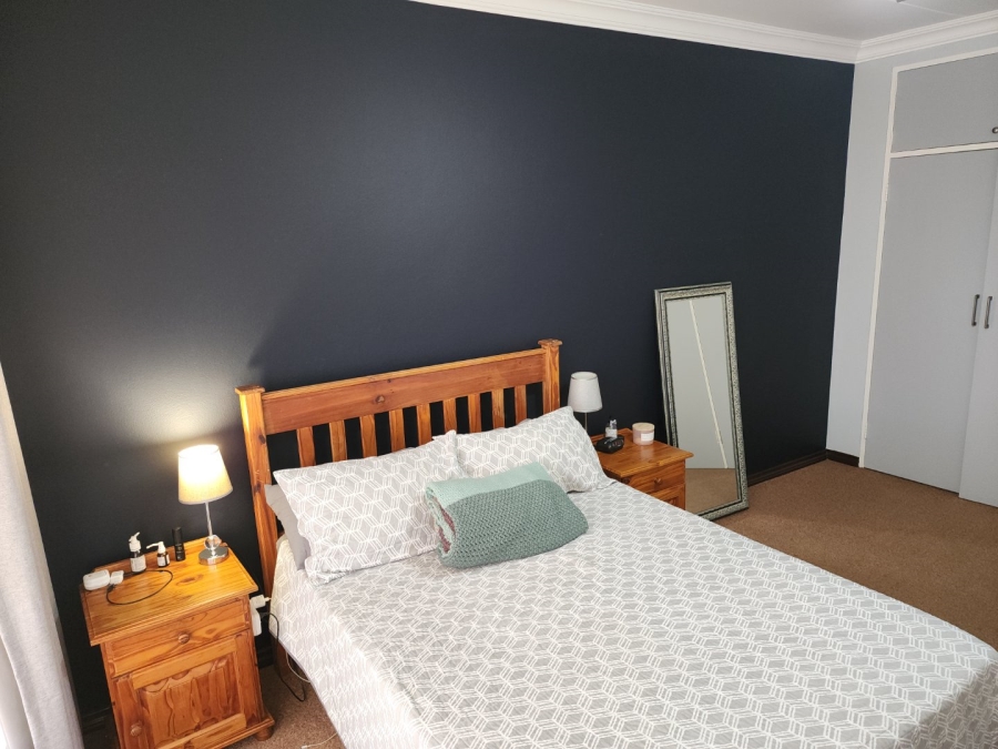 To Let 3 Bedroom Property for Rent in Eldoraigne Gauteng