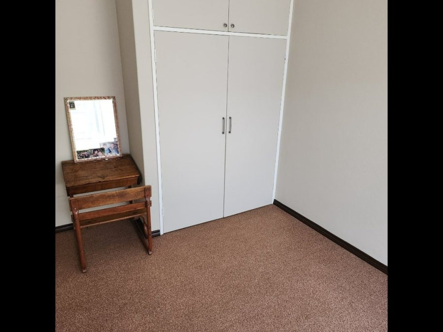 To Let 3 Bedroom Property for Rent in Eldoraigne Gauteng