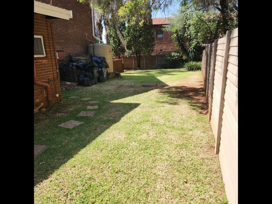 To Let 3 Bedroom Property for Rent in Eldoraigne Gauteng