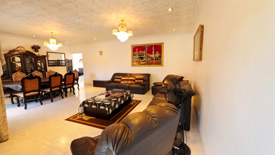 4 Bedroom Property for Sale in Erasmia Gauteng