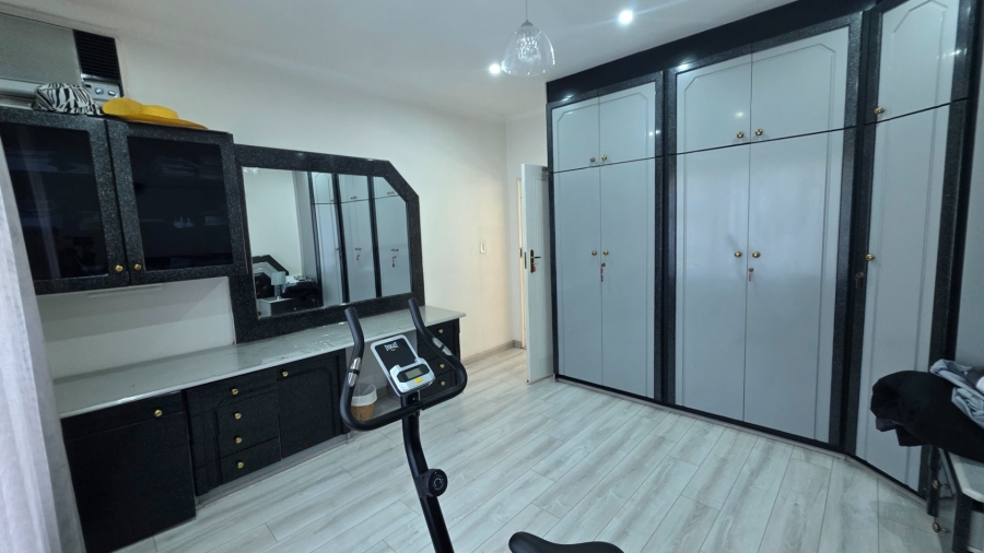 4 Bedroom Property for Sale in Erasmia Gauteng