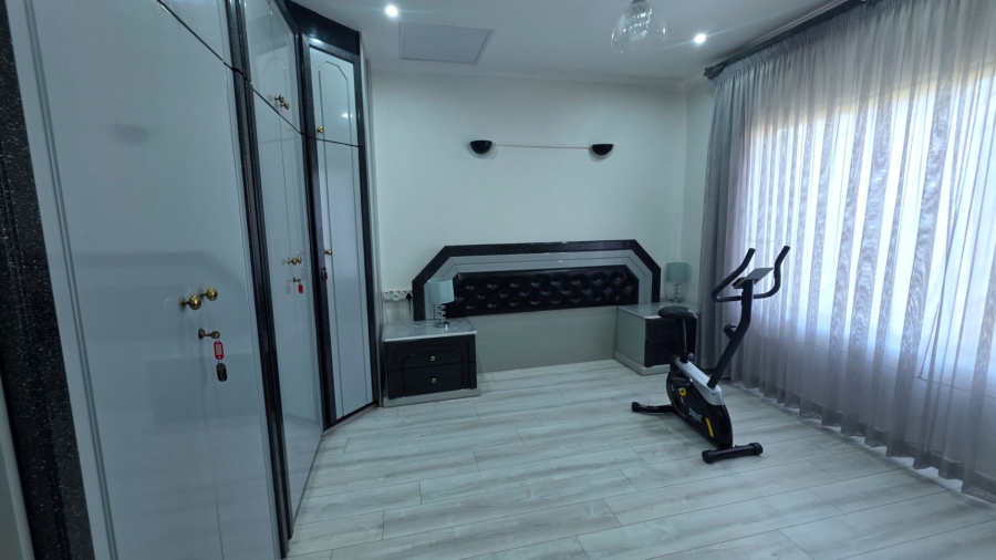 4 Bedroom Property for Sale in Erasmia Gauteng