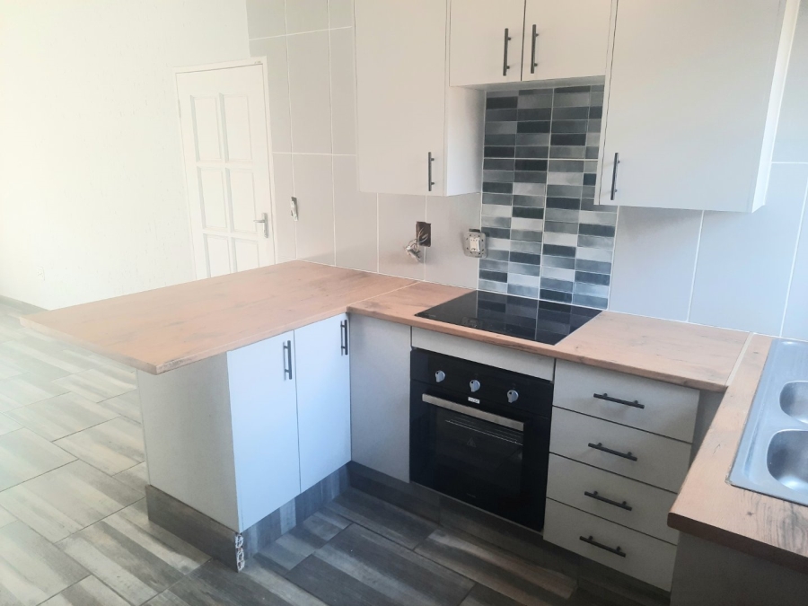 3 Bedroom Property for Sale in Wilgeheuwel Gauteng