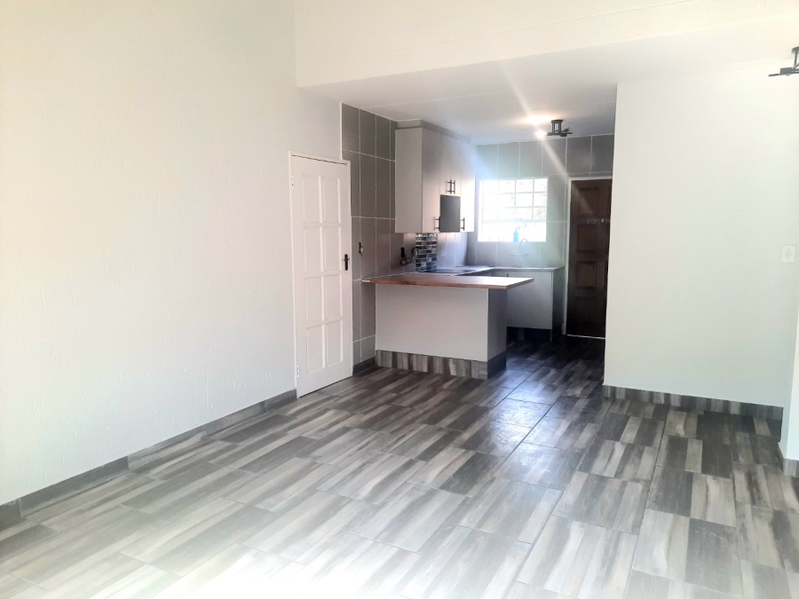 3 Bedroom Property for Sale in Wilgeheuwel Gauteng