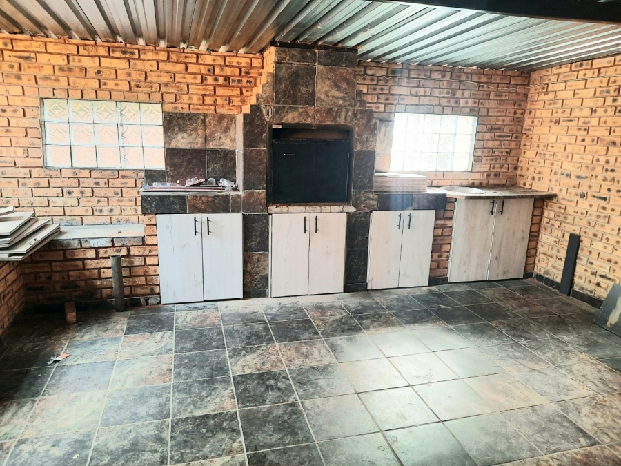 3 Bedroom Property for Sale in Wilgeheuwel Gauteng