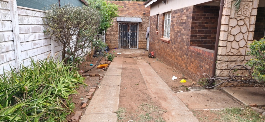 3 Bedroom Property for Sale in Crosby Gauteng