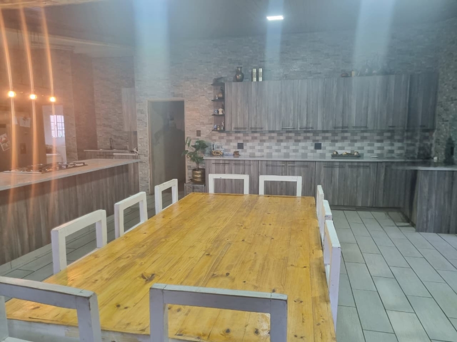 3 Bedroom Property for Sale in Sonland Park Gauteng
