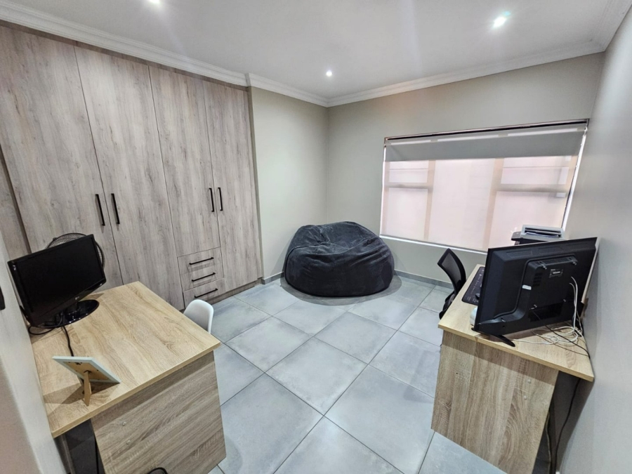 3 Bedroom Property for Sale in Raslouw Gauteng