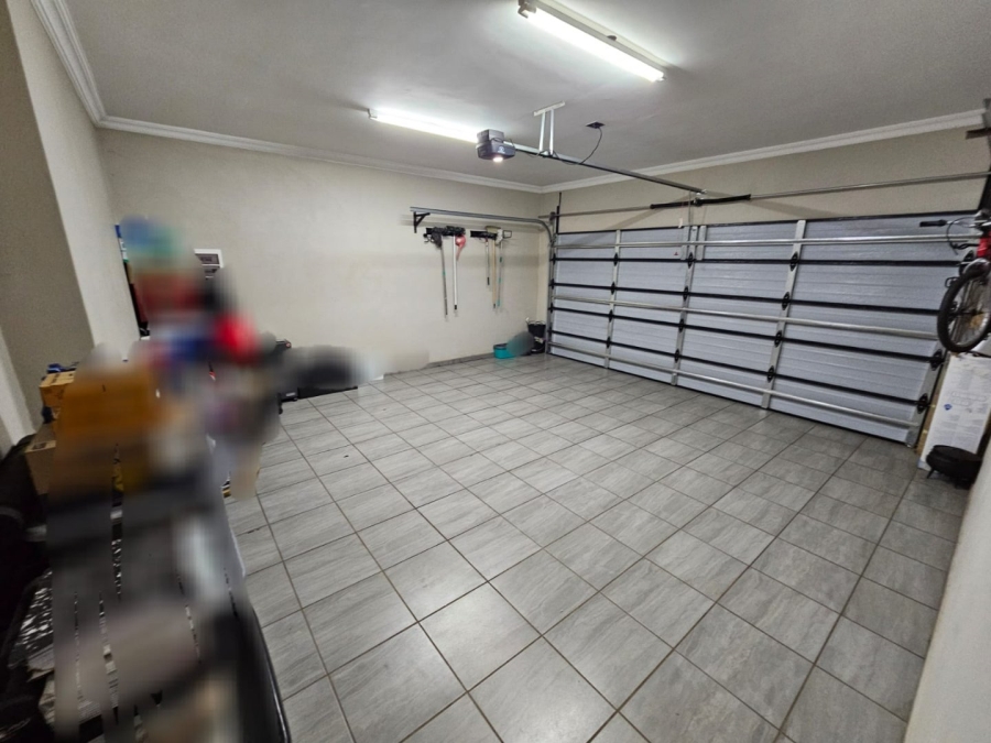 3 Bedroom Property for Sale in Raslouw Gauteng