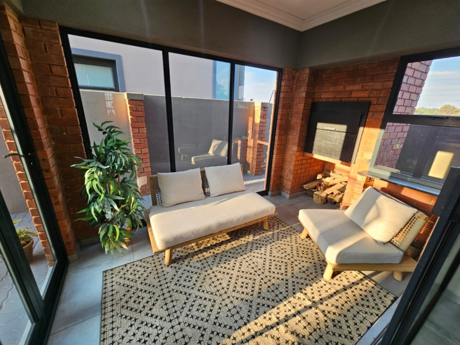 3 Bedroom Property for Sale in Raslouw Gauteng