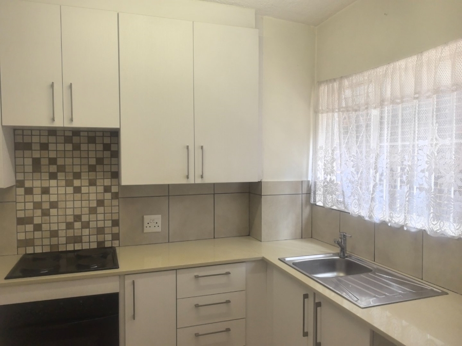 2 Bedroom Property for Sale in Lyndhurst Gauteng