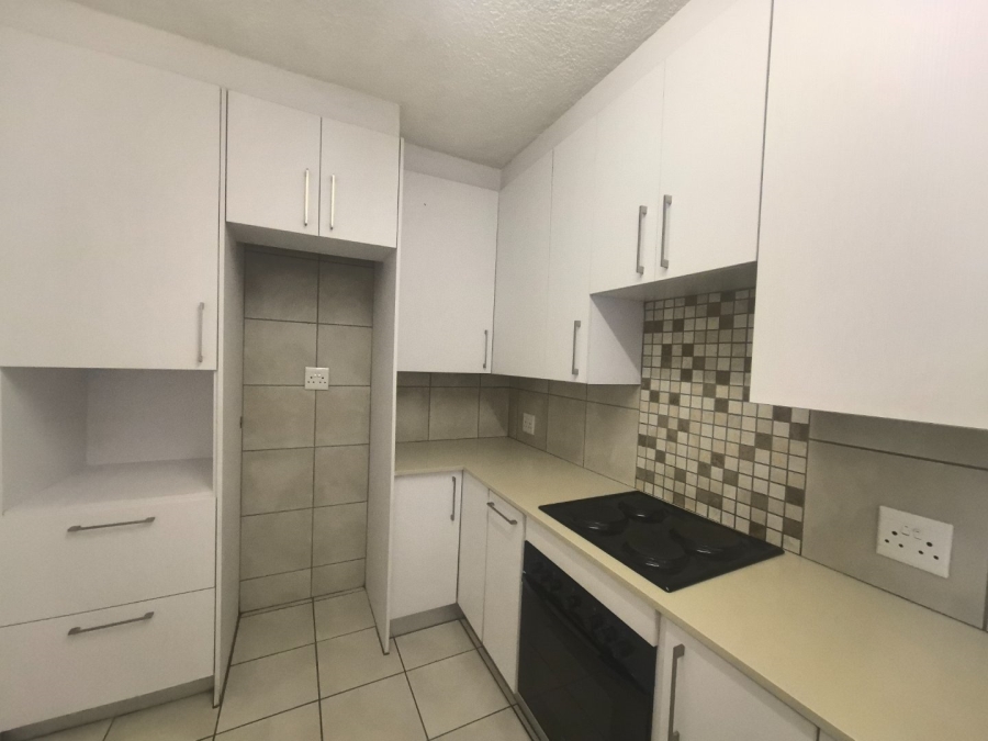 2 Bedroom Property for Sale in Lyndhurst Gauteng