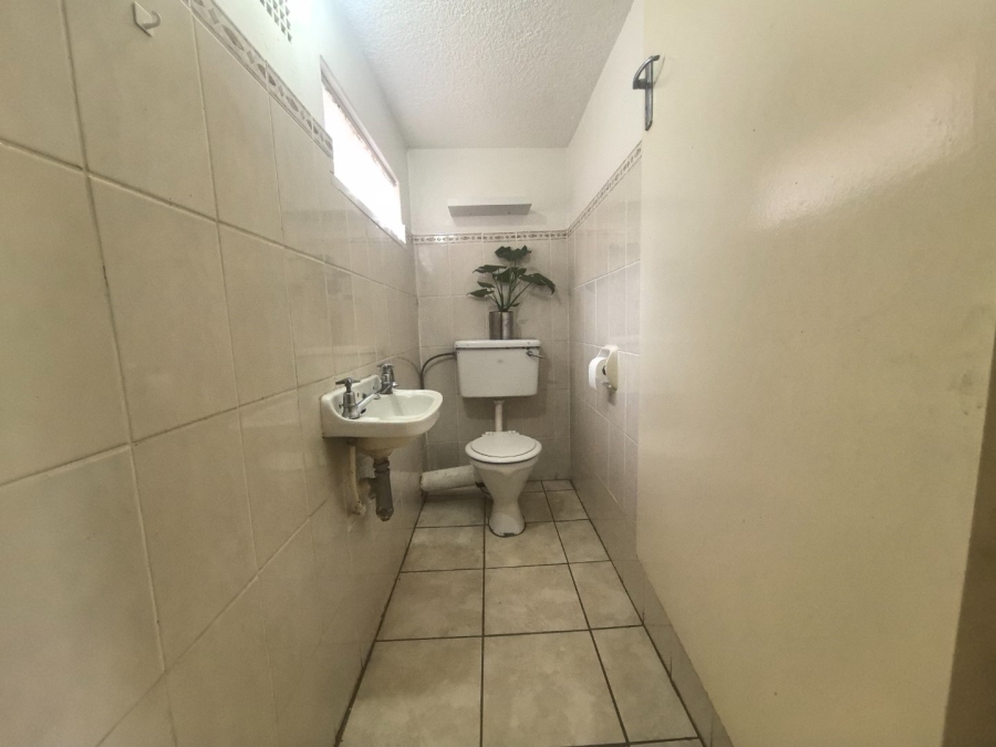 2 Bedroom Property for Sale in Lyndhurst Gauteng