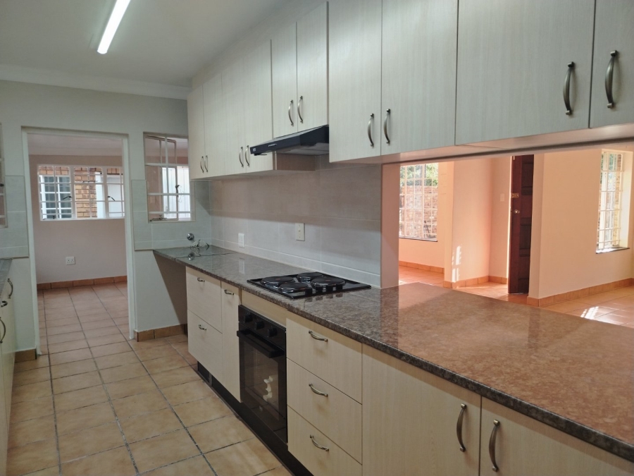 3 Bedroom Property for Sale in Faerie Glen Gauteng