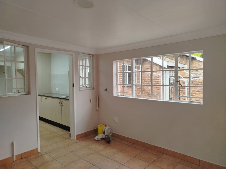 3 Bedroom Property for Sale in Faerie Glen Gauteng