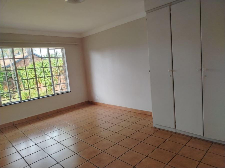 3 Bedroom Property for Sale in Faerie Glen Gauteng