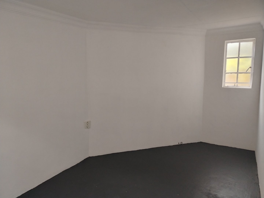 3 Bedroom Property for Sale in Faerie Glen Gauteng