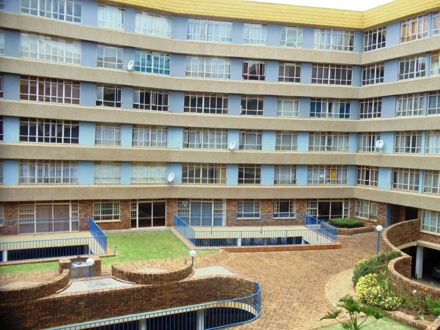 1 Bedroom Property for Sale in Hatfield Gauteng