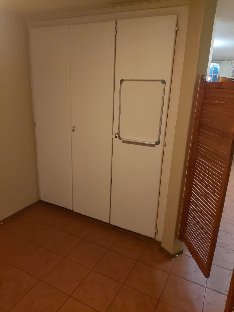 1 Bedroom Property for Sale in Hatfield Gauteng