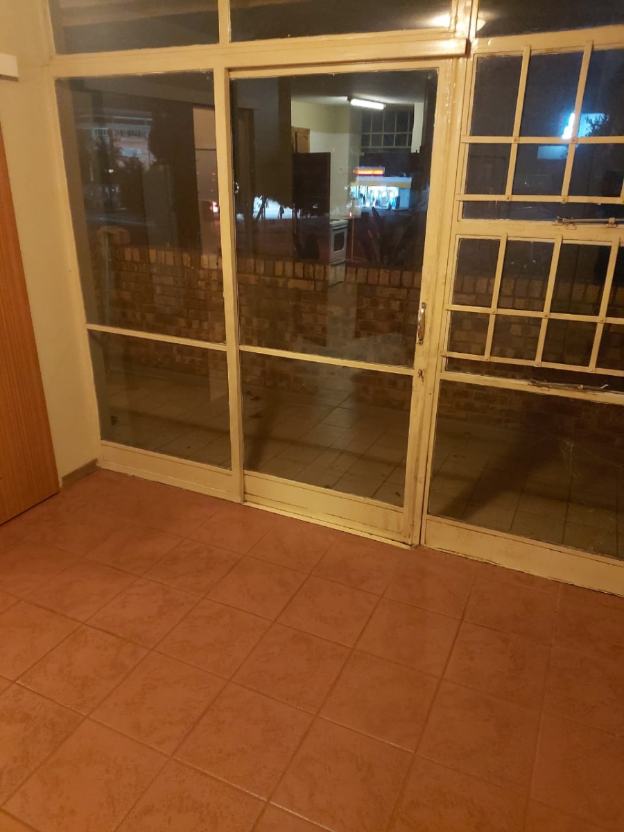 1 Bedroom Property for Sale in Hatfield Gauteng