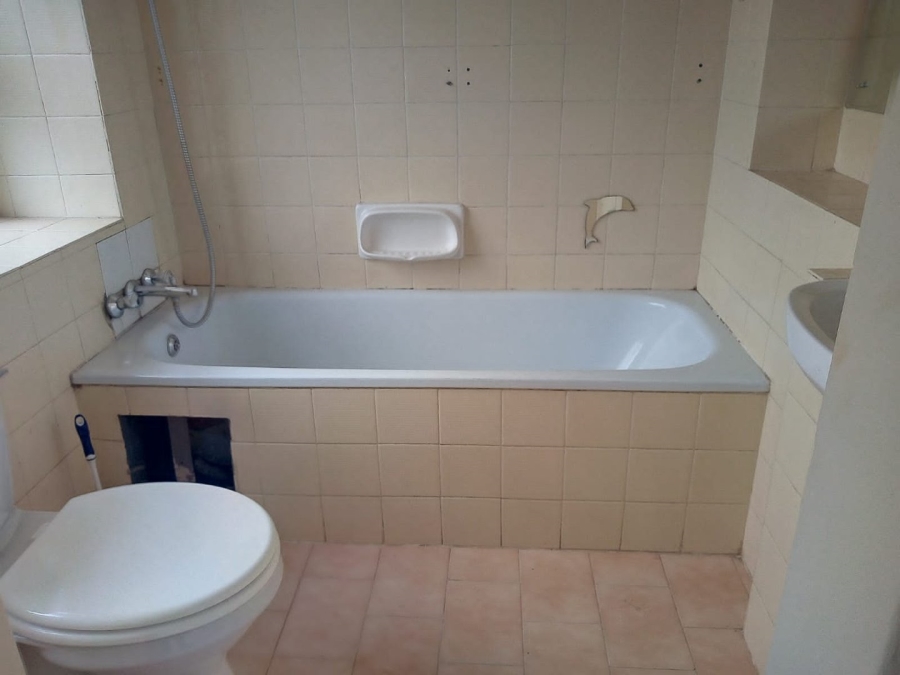 1 Bedroom Property for Sale in Hatfield Gauteng