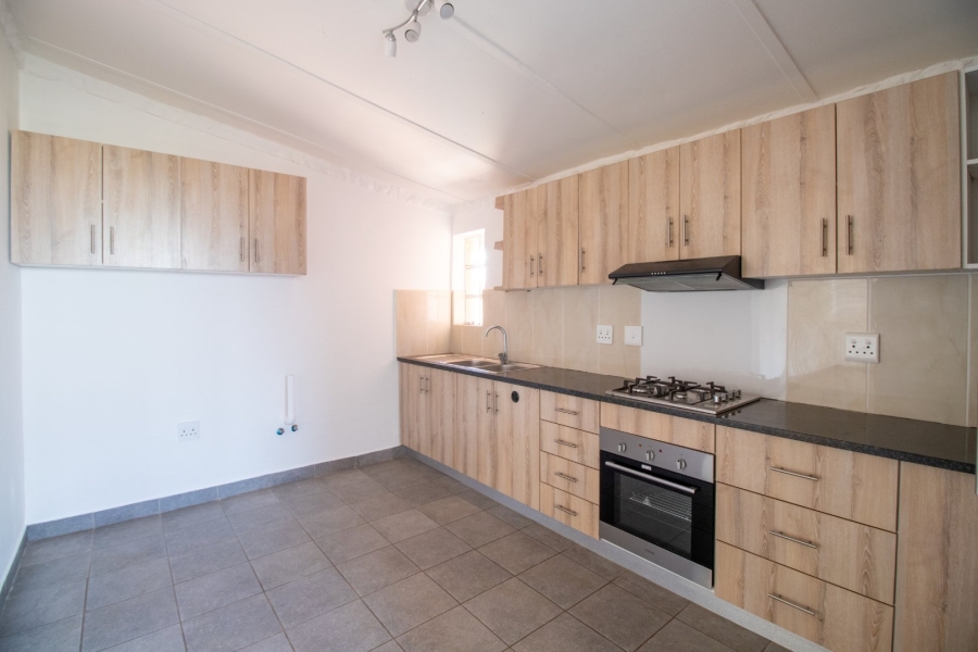 11 Bedroom Property for Sale in Bonaero Park Gauteng