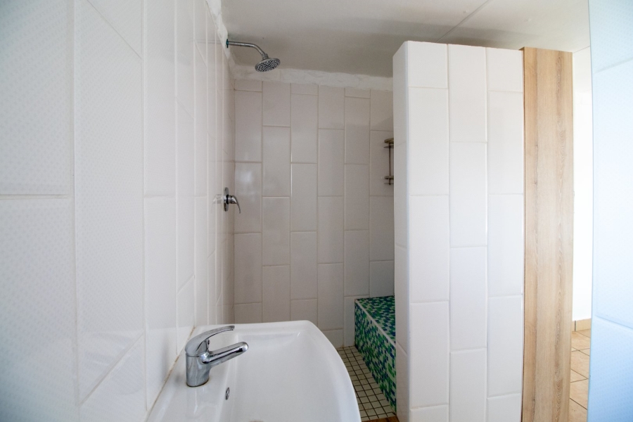 11 Bedroom Property for Sale in Bonaero Park Gauteng