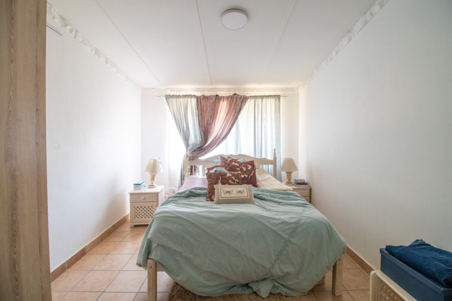 11 Bedroom Property for Sale in Bonaero Park Gauteng