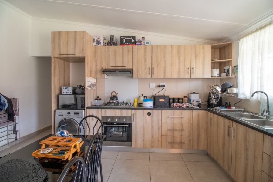 11 Bedroom Property for Sale in Bonaero Park Gauteng
