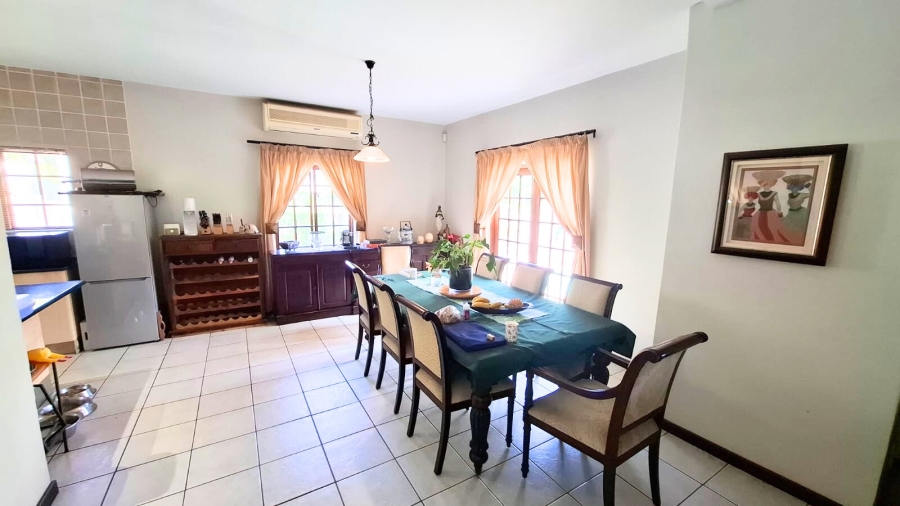 5 Bedroom Property for Sale in Kyalami Hills Gauteng