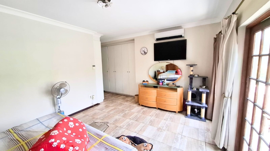5 Bedroom Property for Sale in Kyalami Hills Gauteng