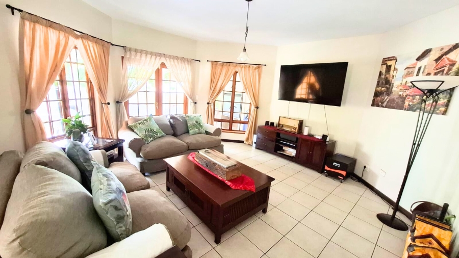 5 Bedroom Property for Sale in Kyalami Hills Gauteng
