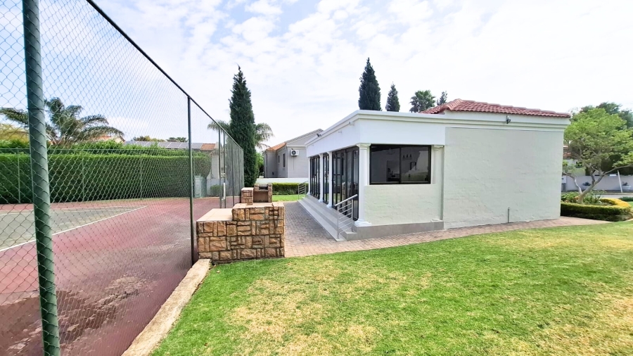 5 Bedroom Property for Sale in Kyalami Hills Gauteng