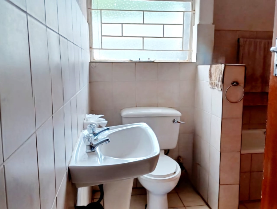 3 Bedroom Property for Sale in Sonland Park Gauteng