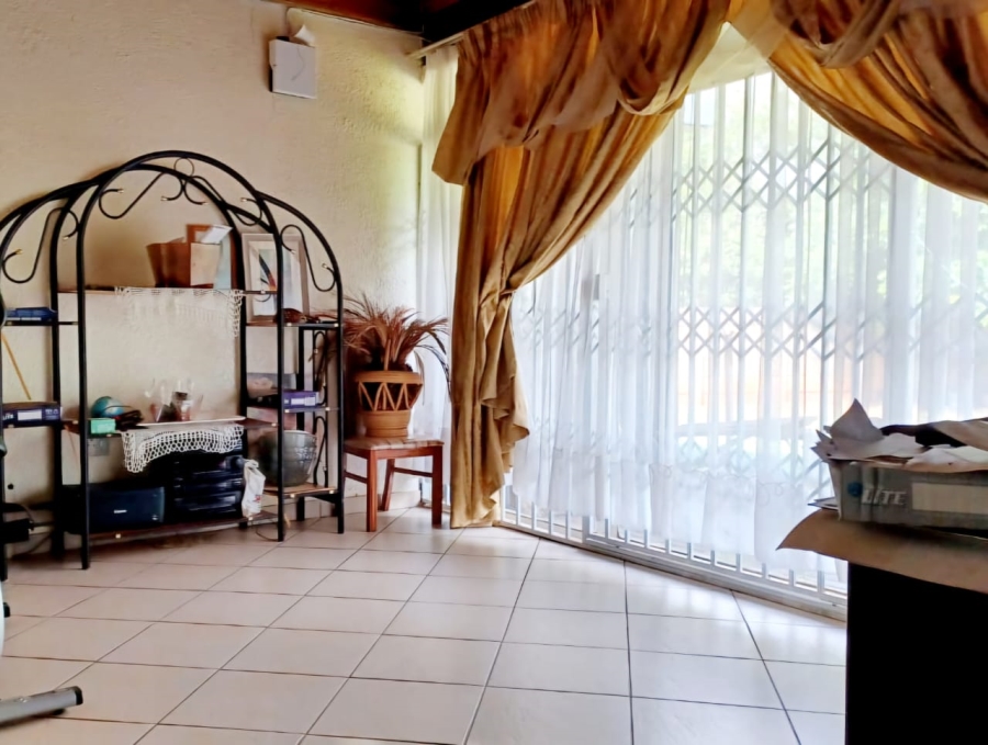 3 Bedroom Property for Sale in Sonland Park Gauteng