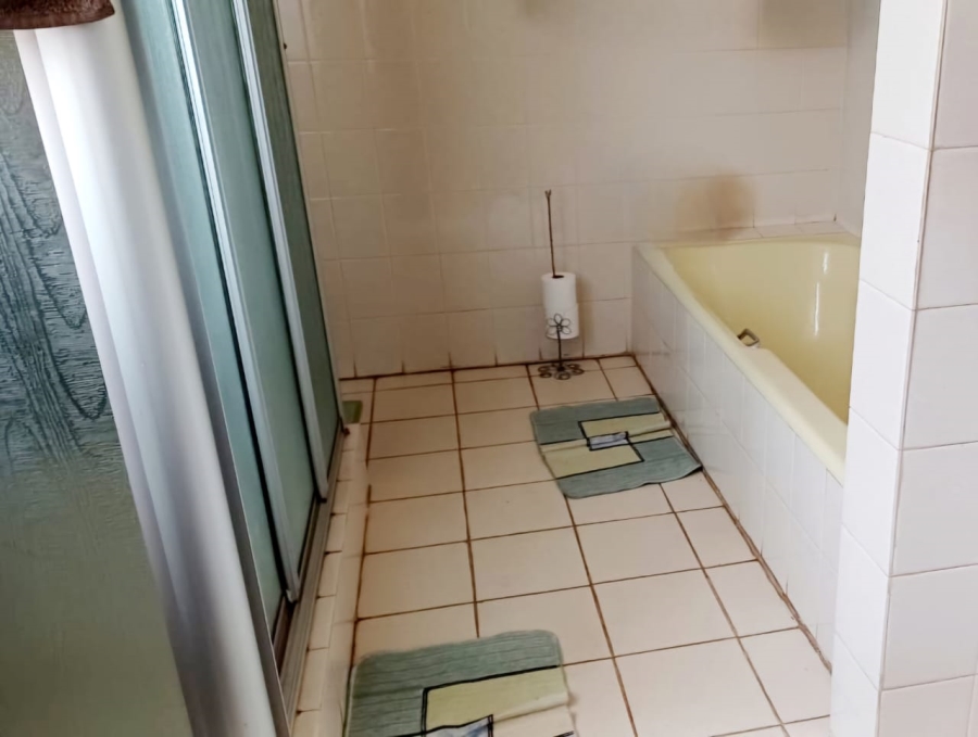 3 Bedroom Property for Sale in Sonland Park Gauteng