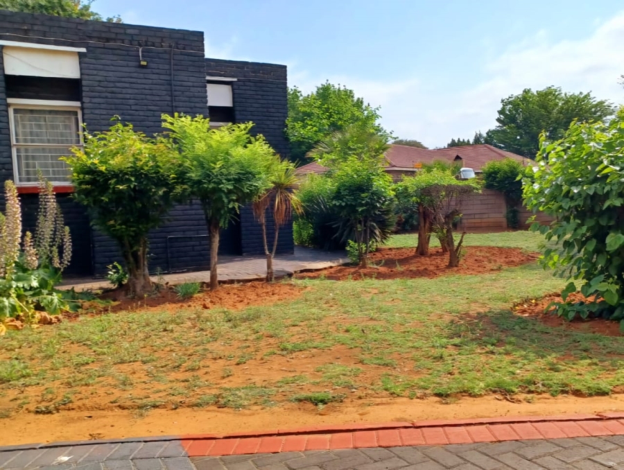 3 Bedroom Property for Sale in Sonland Park Gauteng