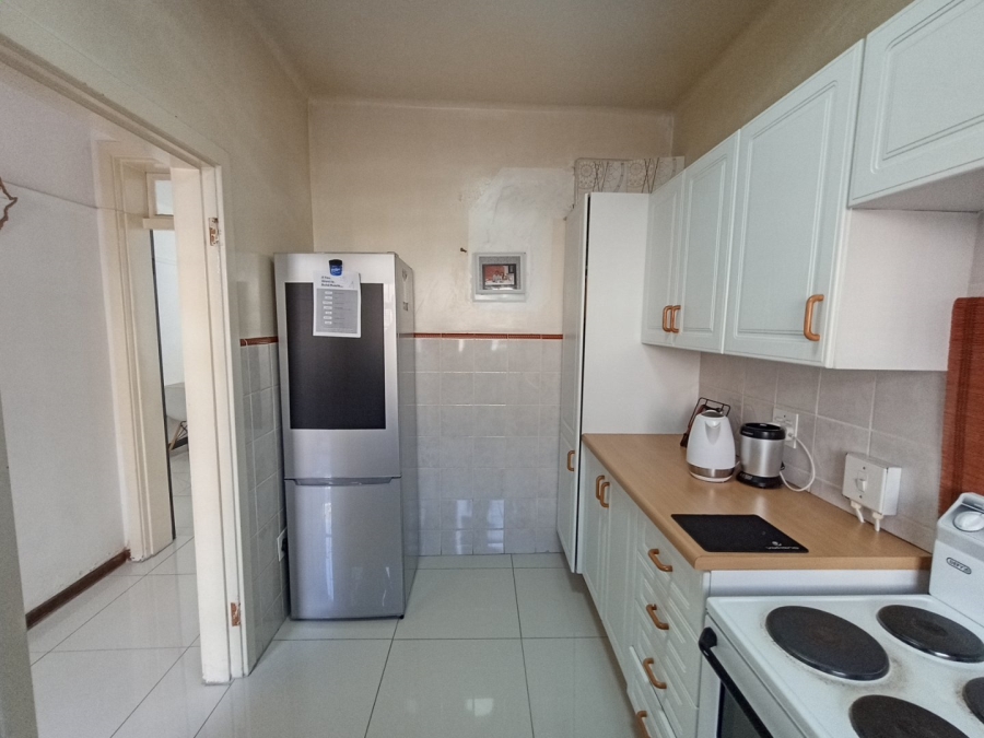 To Let 1 Bedroom Property for Rent in Waverley Gauteng