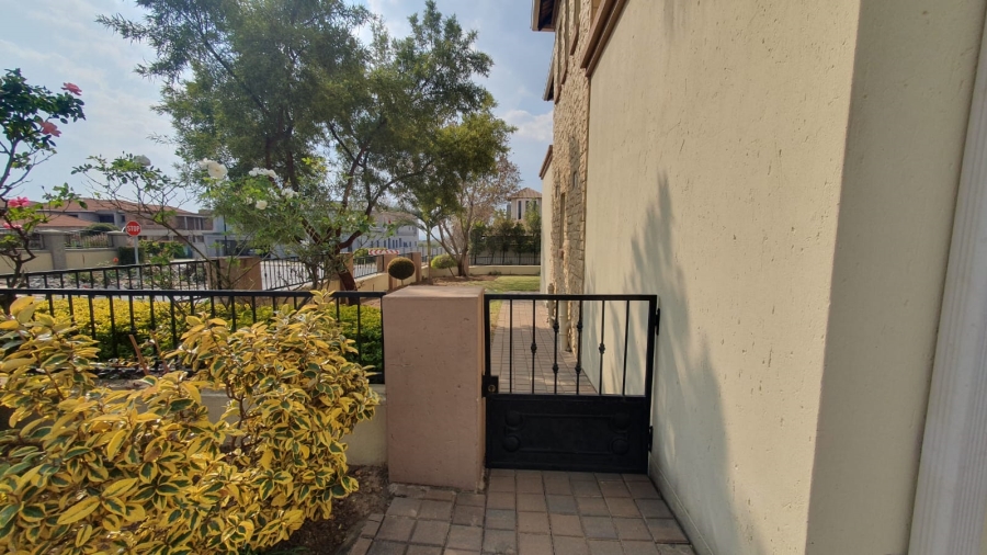 4 Bedroom Property for Sale in Blue Valley Golf Estate Gauteng