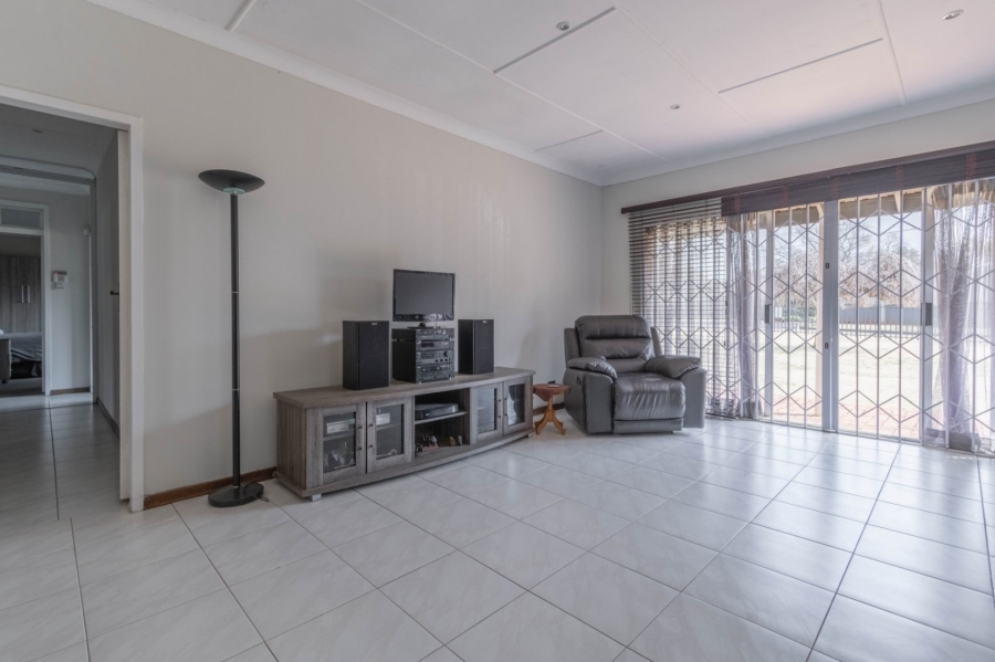 3 Bedroom Property for Sale in Rynfield Gauteng