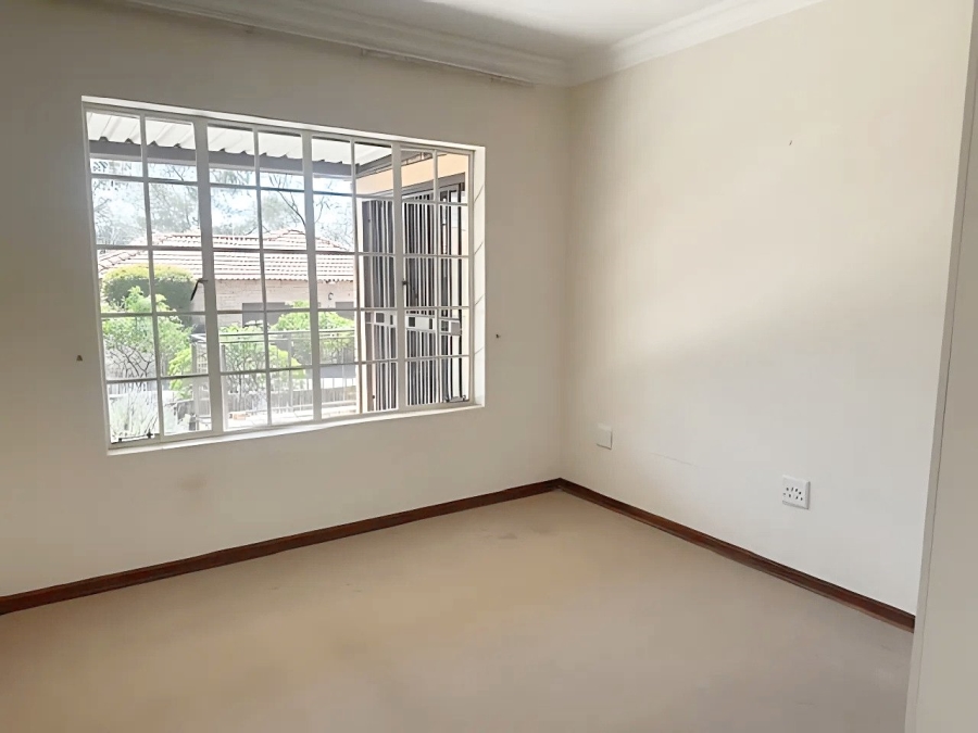 3 Bedroom Property for Sale in Honeydew Manor Gauteng