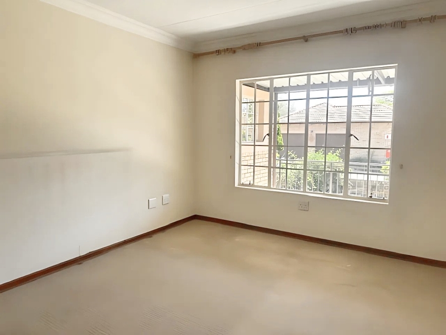 3 Bedroom Property for Sale in Honeydew Manor Gauteng