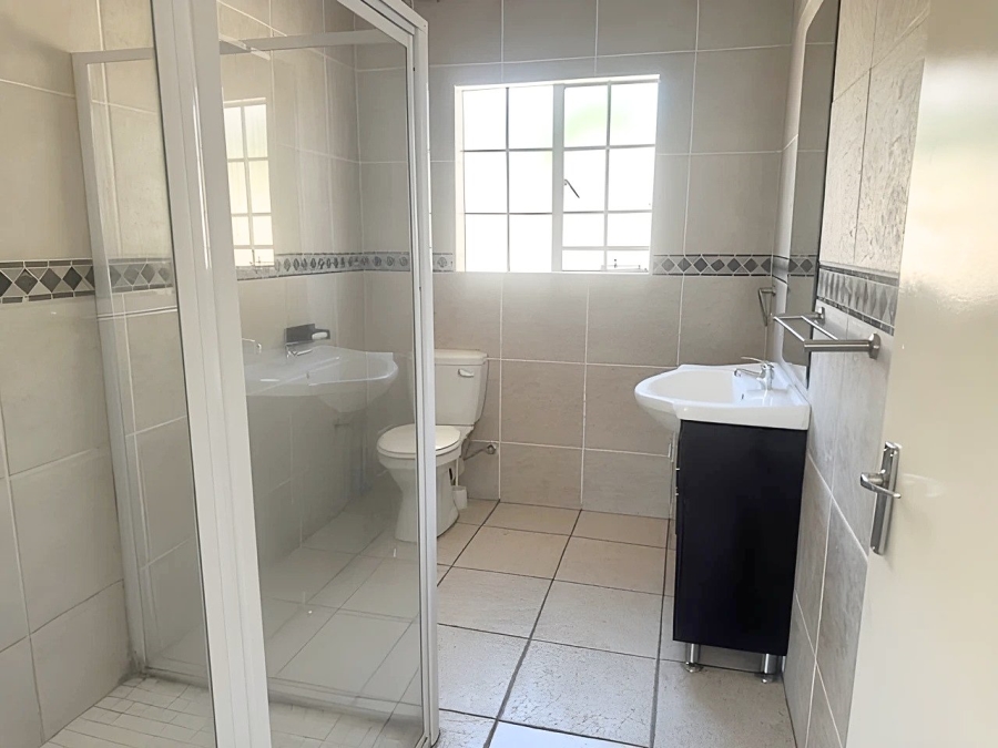 3 Bedroom Property for Sale in Honeydew Manor Gauteng