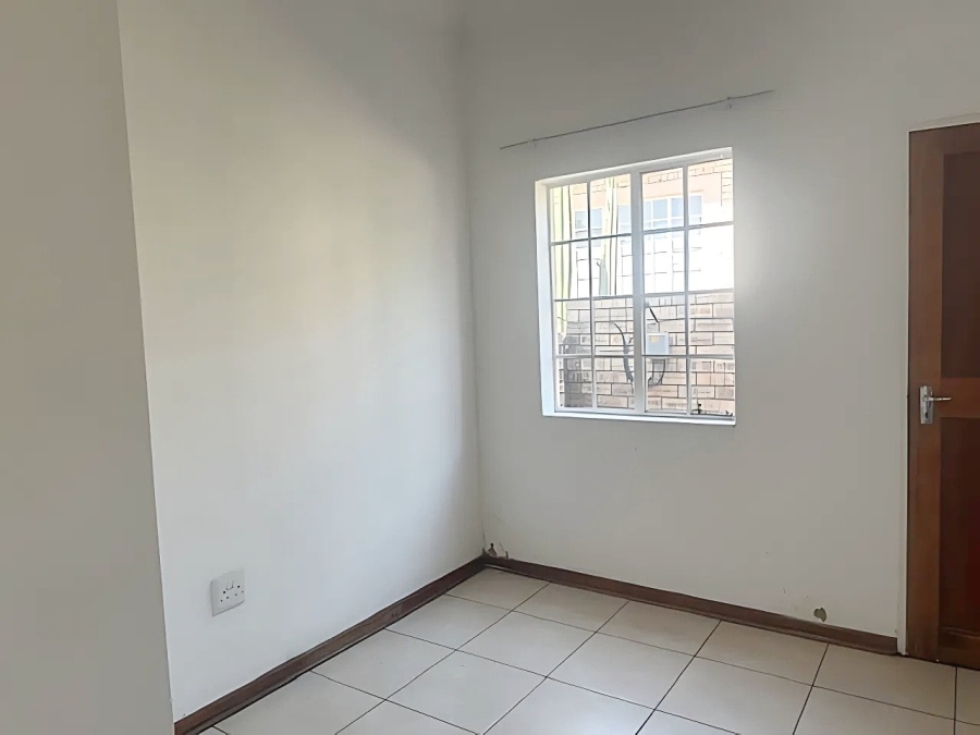3 Bedroom Property for Sale in Honeydew Manor Gauteng