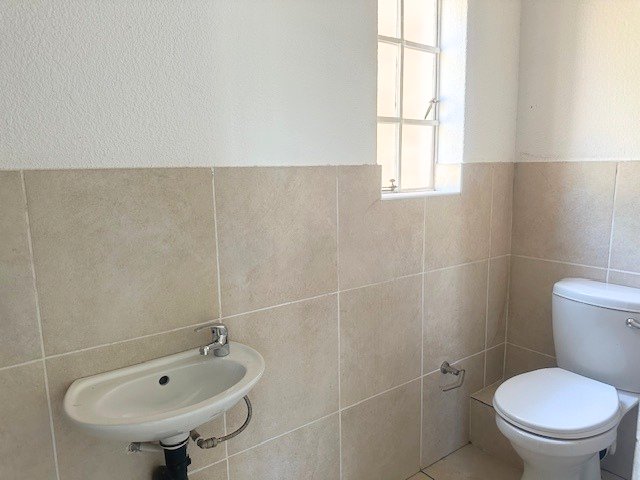 3 Bedroom Property for Sale in Honeydew Manor Gauteng