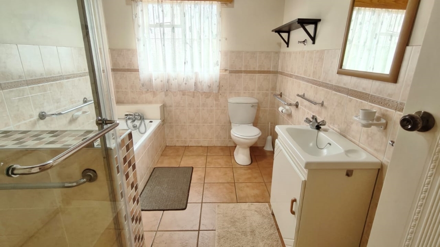 4 Bedroom Property for Sale in Vaal Marina Gauteng